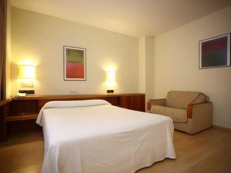 Hotel Duque De Wellington Vitoria 2*,